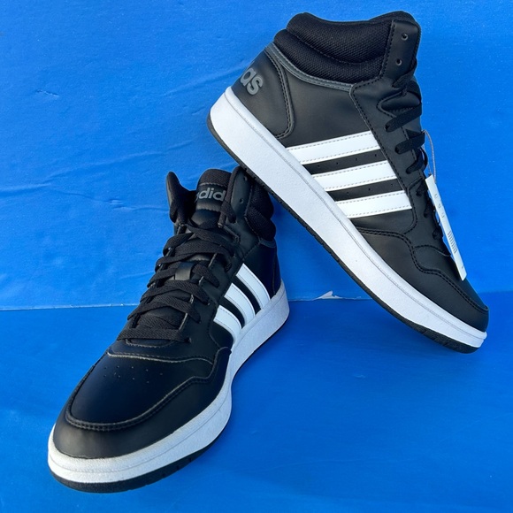 New Adidas Hoops 3.0 Mid Basketball Sneaker Shoes Black White Men's Size 9